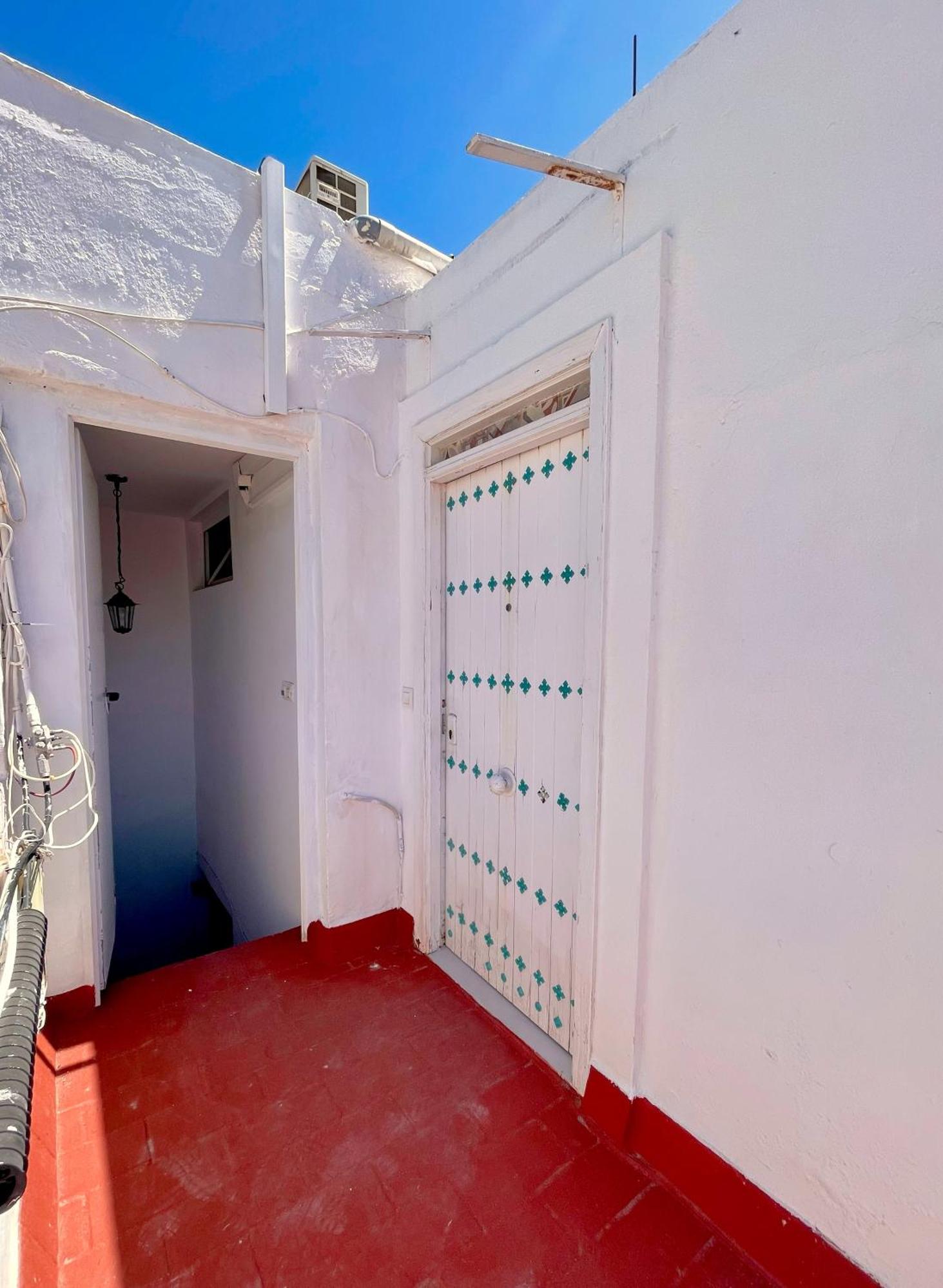 Rosa de los Vientos - Camas en habitaciones compartidas Cádiz Exterior foto